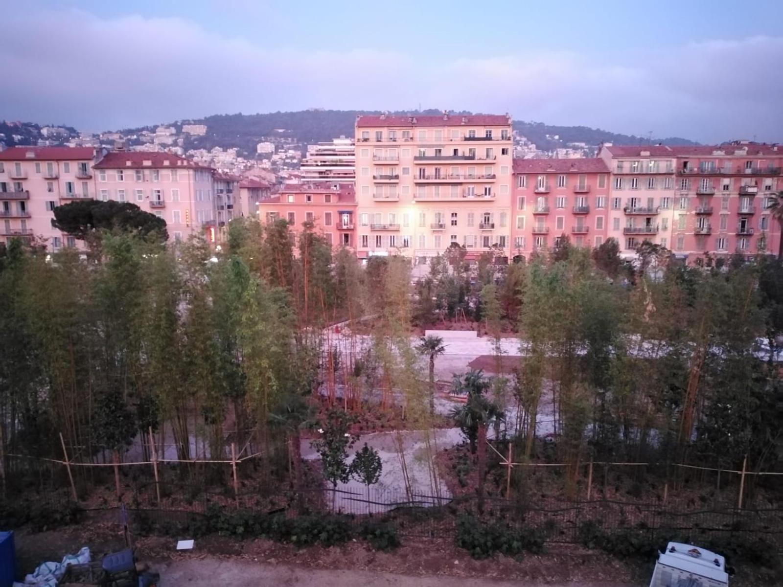 Apartment Au Coeur De Nizza